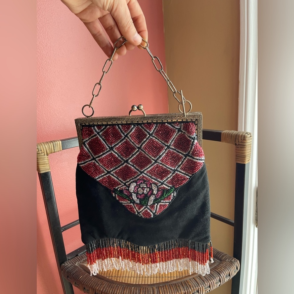VINTAGE beaded handbag - Picture 3 of 8